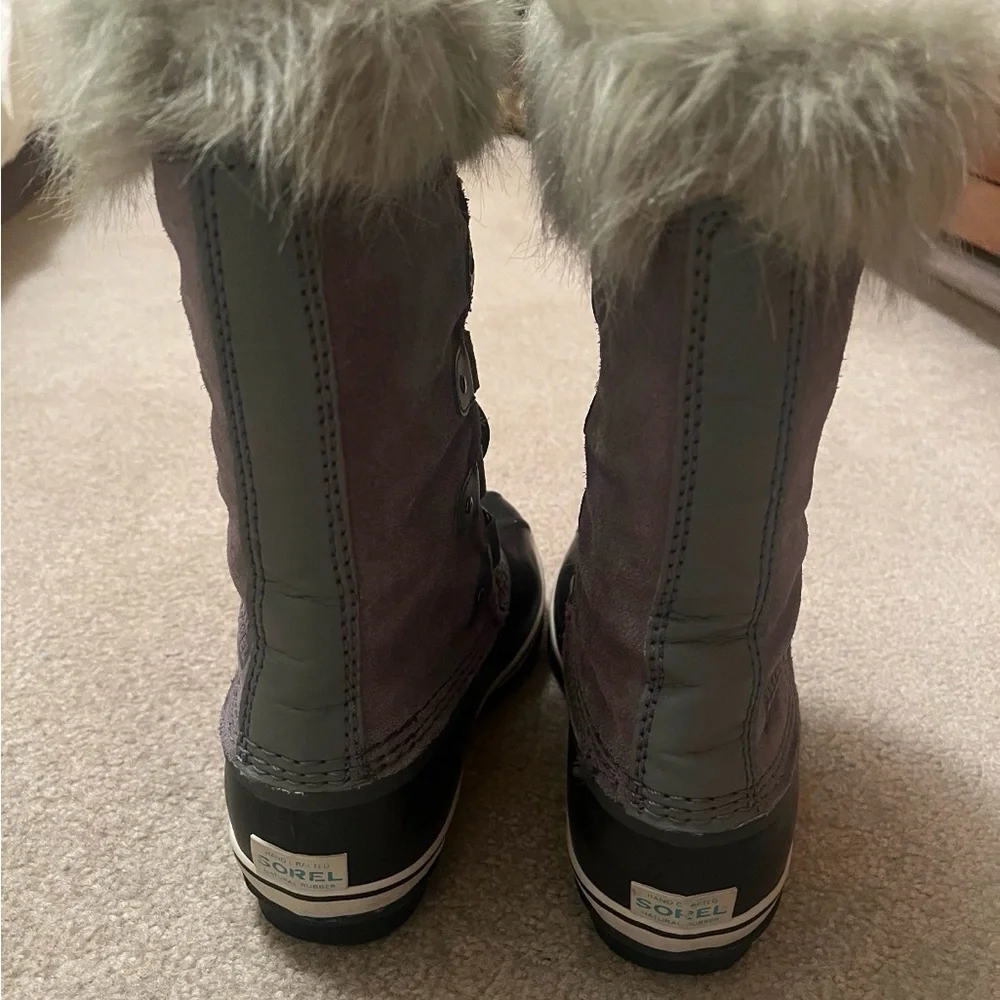 Sorel Black and Brown Winter Boots with Fur Trim